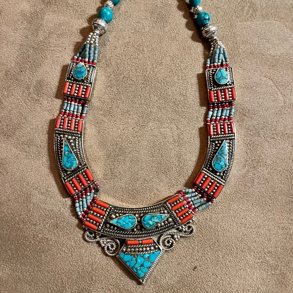 Tibetan choker with turquoise, lapis lazuli, coral, and more on choice. - Picture 6 of 14